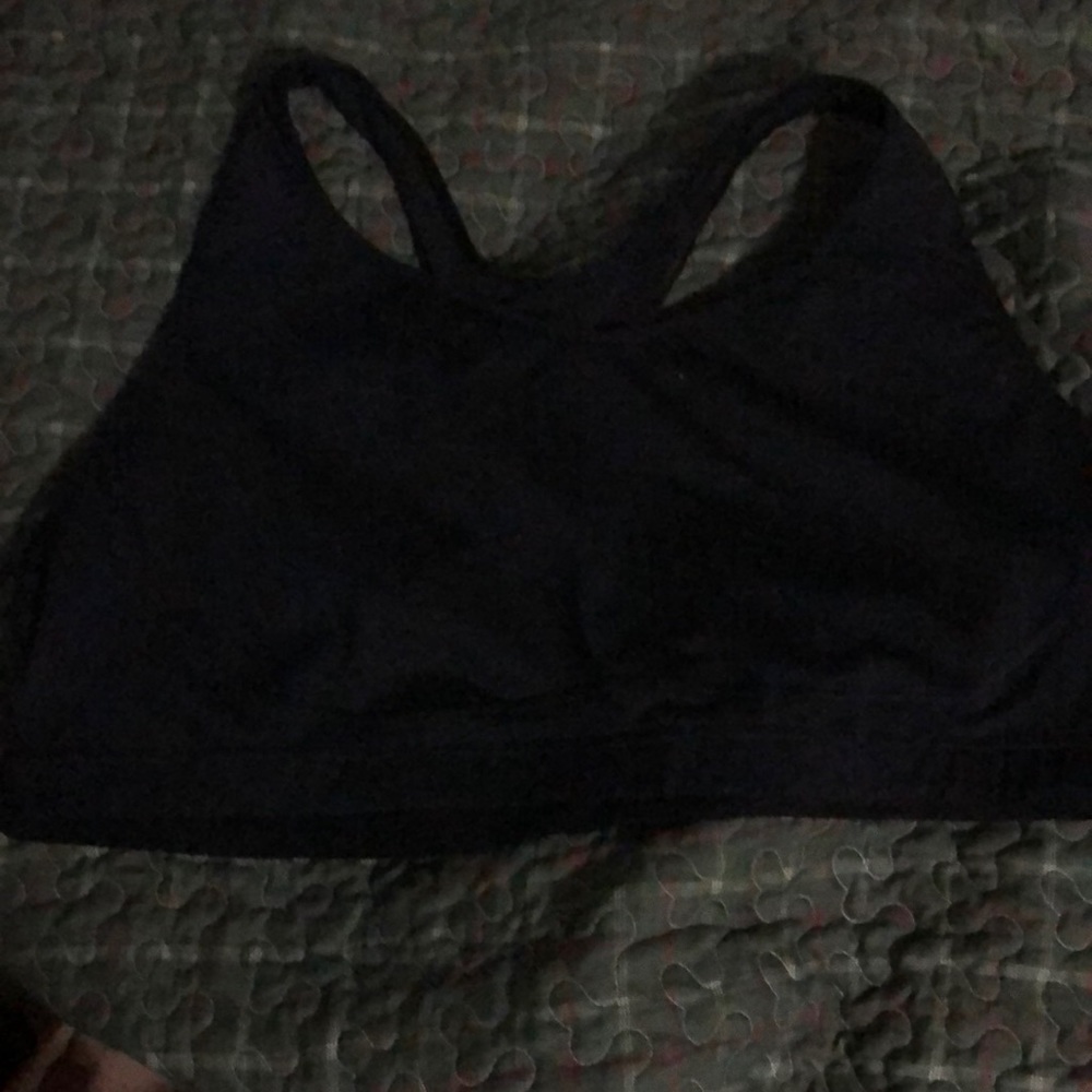 Old Navy 4x sports bra